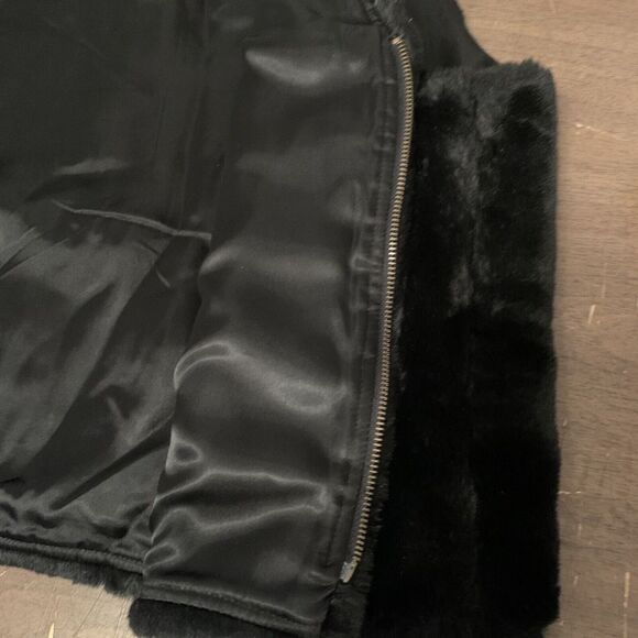 Cambridge Dry Goods Vest Womens  Large Faur Fur Vegan Fur Zip Front Soft Vintage - Picture 8 of 12